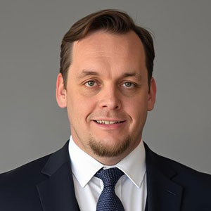 Senior Valuation Manager